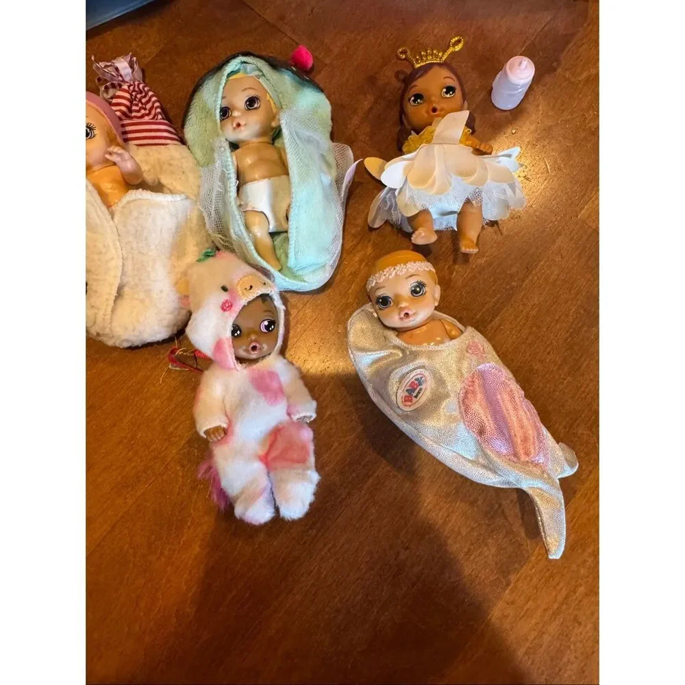 Baby Born Surprise Bottle House Playset Lot w/ 5 Dolls & Accessories Portable Do